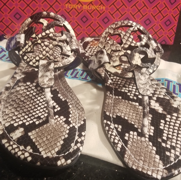 NEW Tory burch miller sandals - Picture 2 of 9